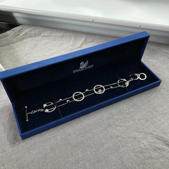 Swarovski Crystal - IRINA Circles Bracelet, Adjustable Sizing, toggle clasp, EUC - Picture 3 of 13